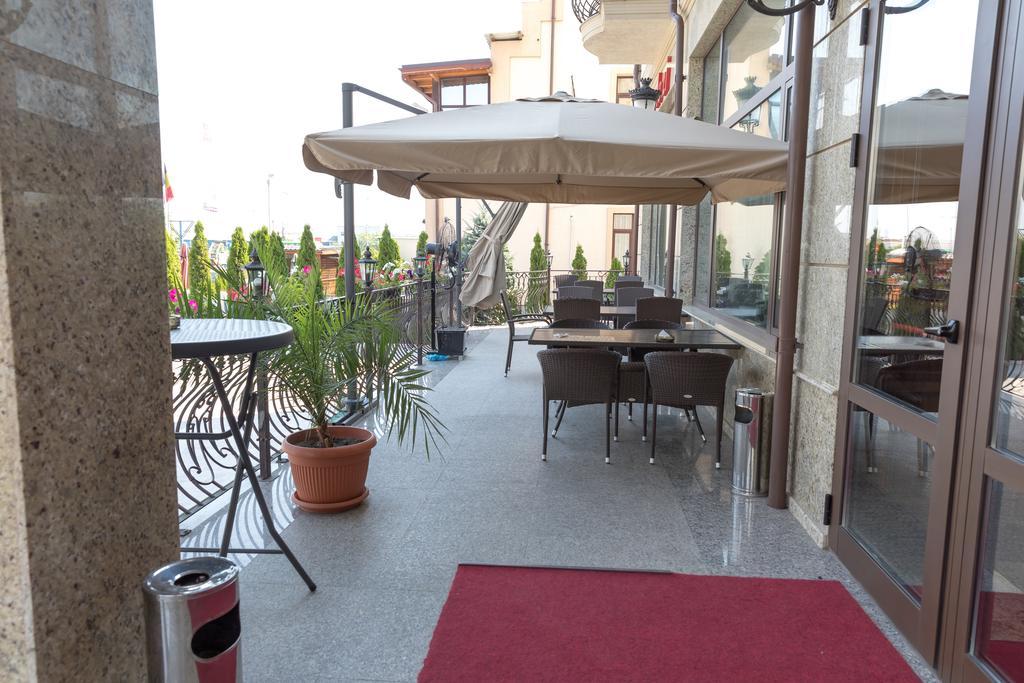 Hotel Giuliano Bragadiru Exterior foto