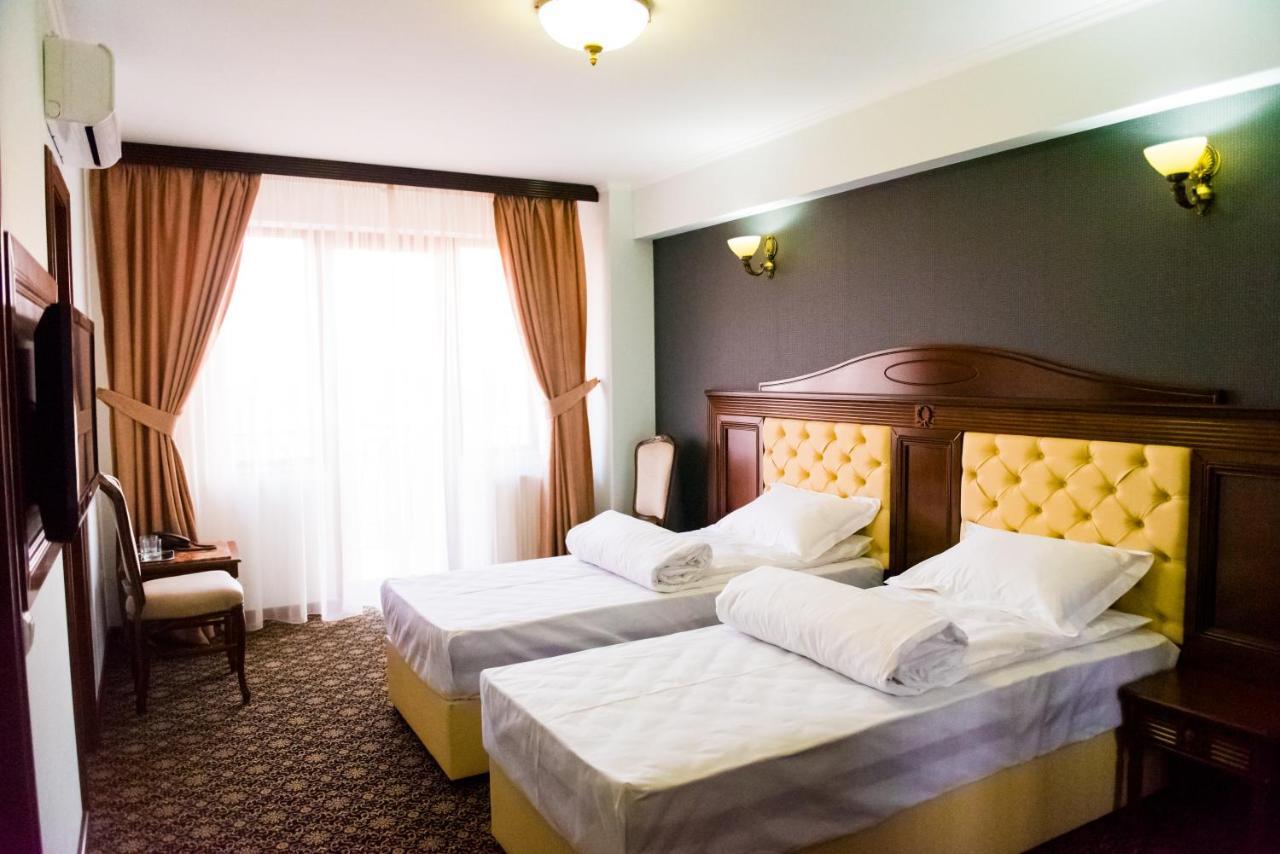 Hotel Giuliano Bragadiru Habitación foto